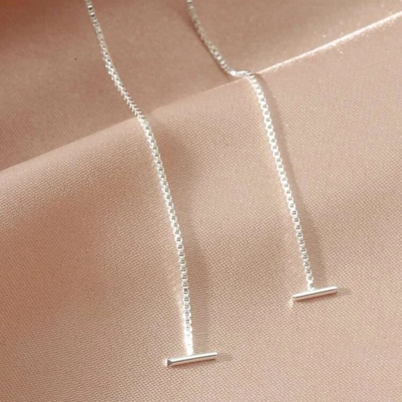 Threader Earrings - Picture 5 of 5